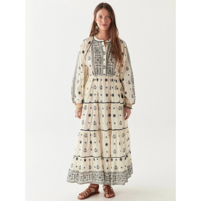 Maison Hotel Caroline Dress