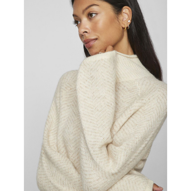 VILA – Lory Strickoberteil mit hohem Kragen