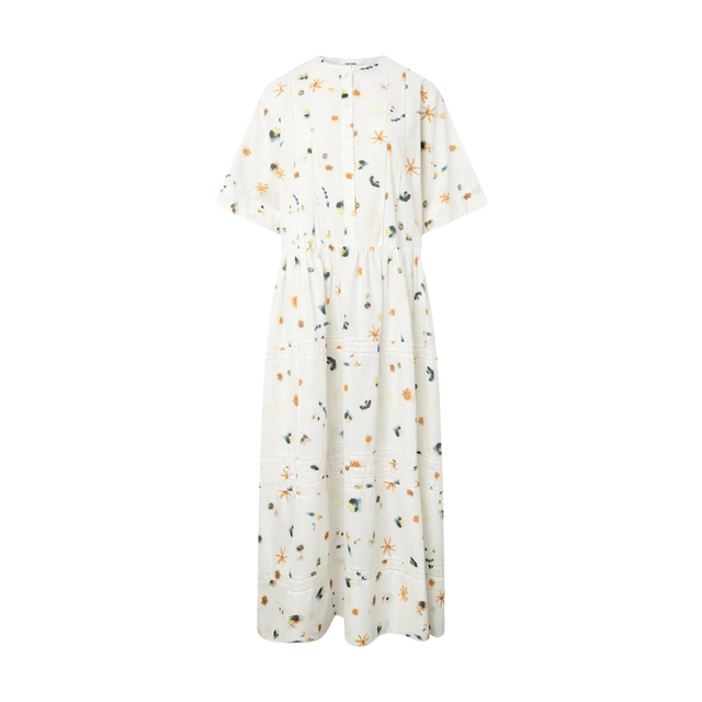 Nué Notes werden sich kleiden