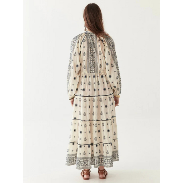 Maison Hotel Caroline Dress