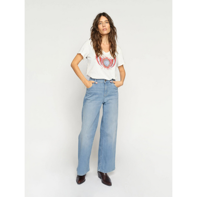 Lyse jeans med vide ben fra Mos Mosh - model