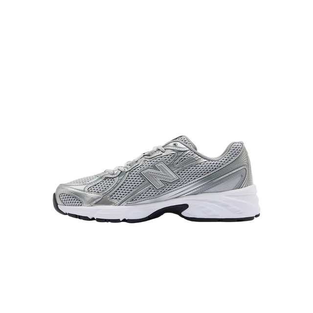 New Balance U740V2