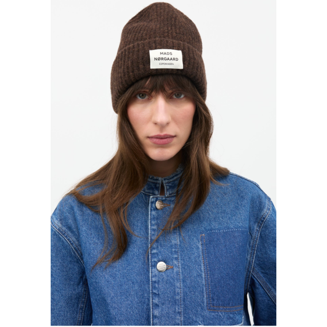 Mads Nørgaard Lambo Anju Hat