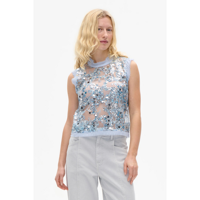 Manira Blouse fra Baum und Pferdgarten - model