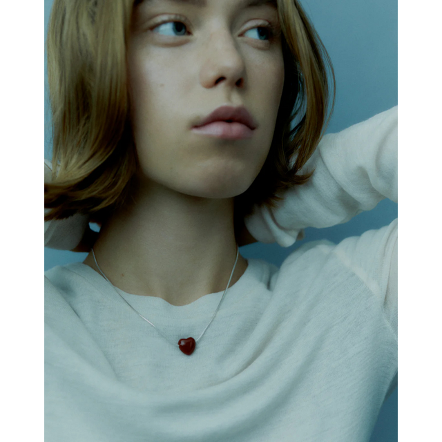 Affinity Heart Necklace fra Ragbag - model