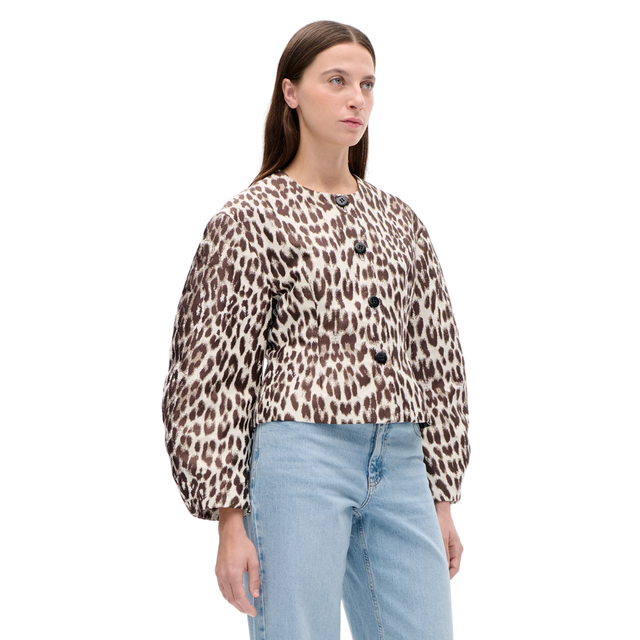 Tree and Horse Garden Bonni