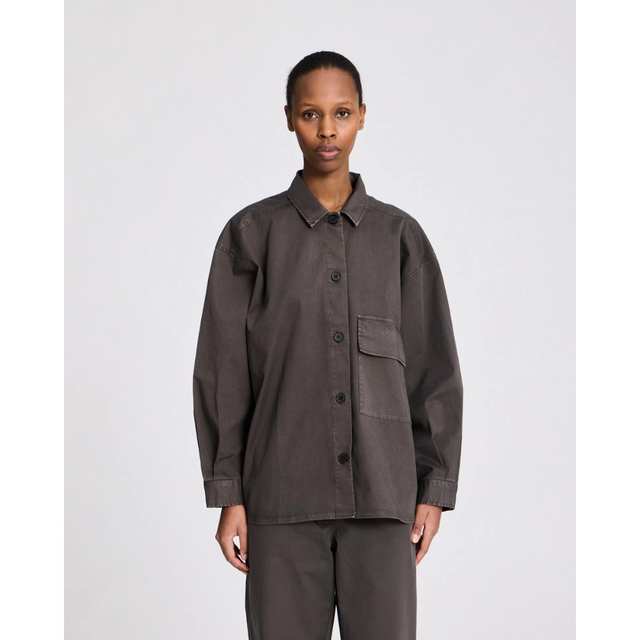 Pauline Stretched Twill Shirt fra Gail Lisva - front